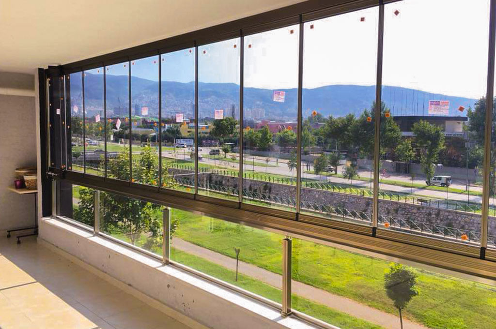 Cam Balkon Uygulamalarımız